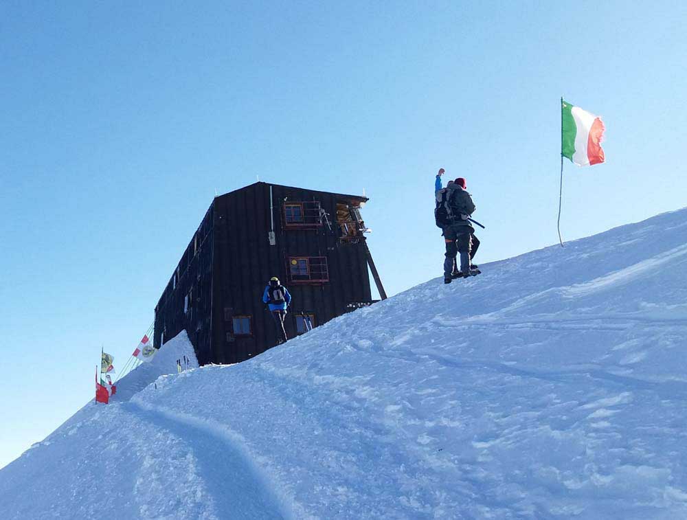 Capanna Margherita 4559m in 2 giorni