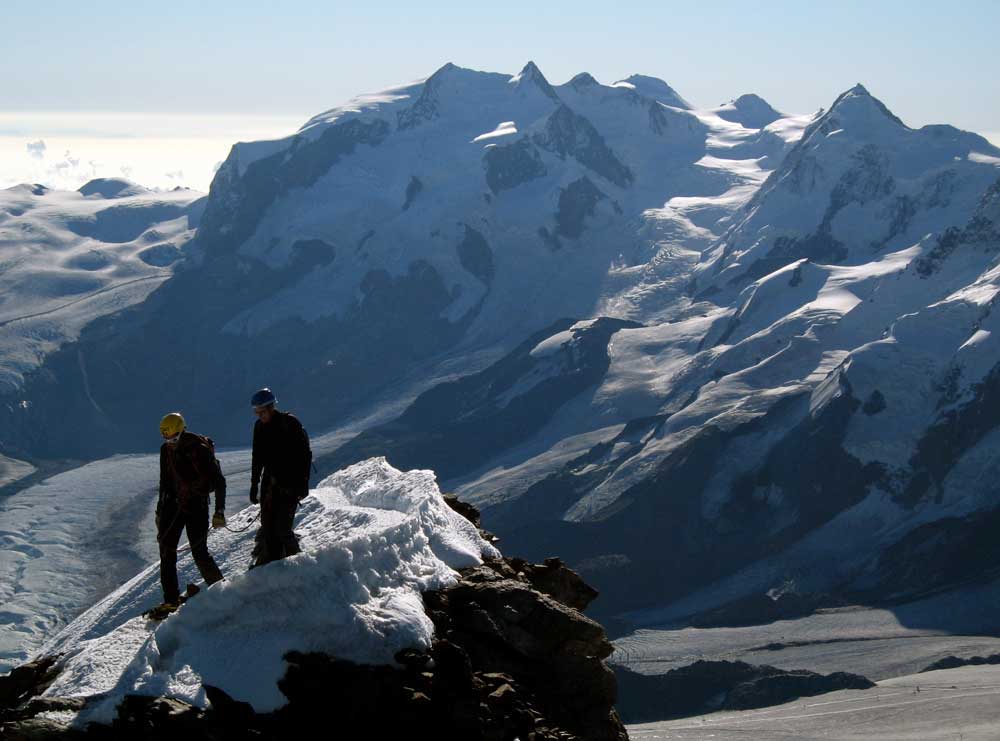 Cervino 4478m per la cresta Hornli, via normale svizzera.